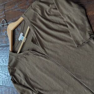 WEARABLES XCVI I Sylvan Pigment Brown Split Neck 3/4 Dolman Sleeve Shirt, XS